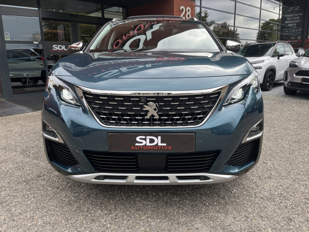 56858839-peugeot-5008-2020