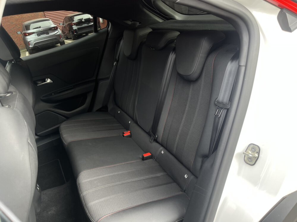56859365-opel-mokka-2022