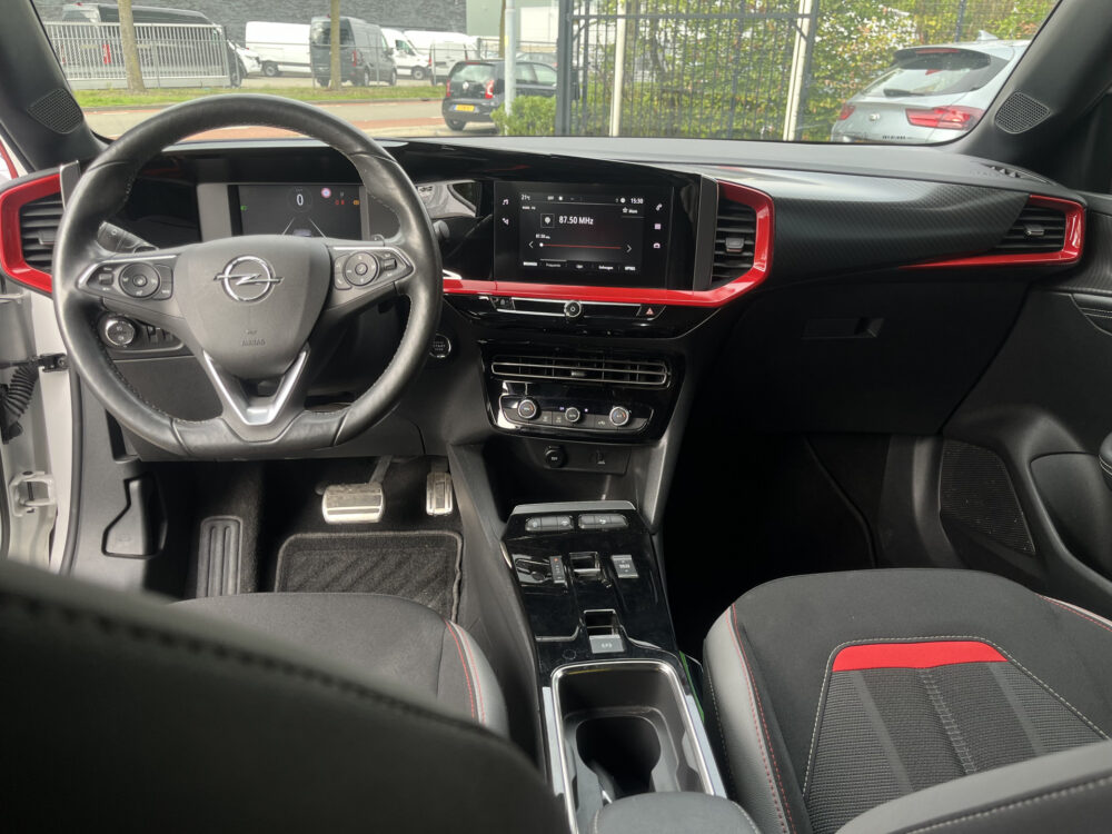 56859365-opel-mokka-2022