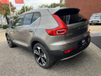 57032243-volvo-xc40-2021