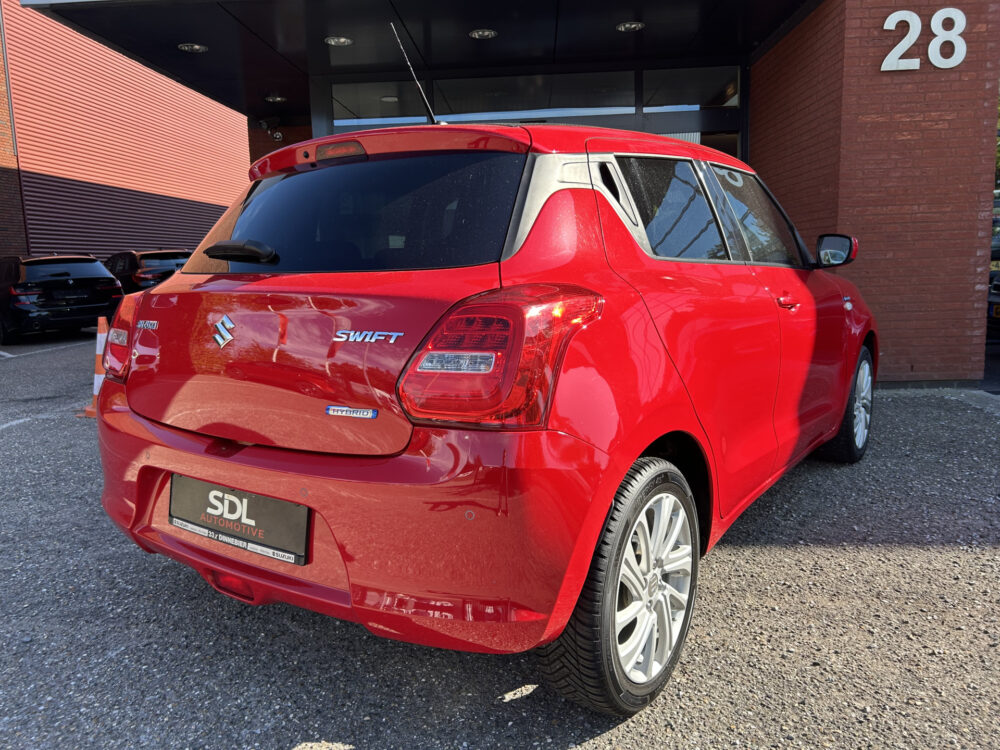 57042357-suzuki-swift-2022