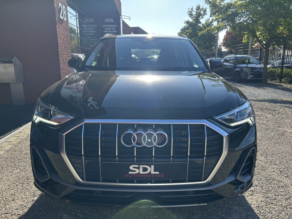 57055964-audi-q3-2021