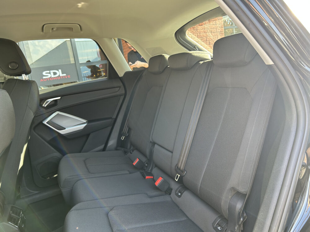 57055964-audi-q3-2021