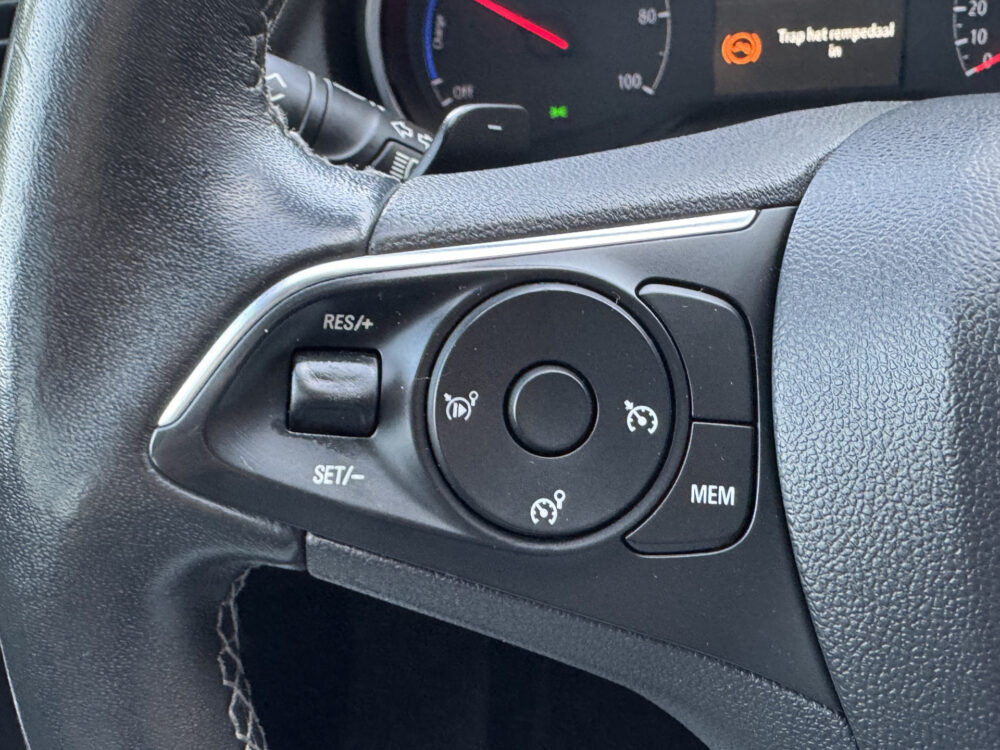 57062846-opel-grandland-x-2020