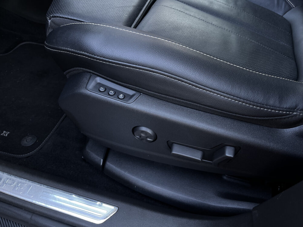 57062846-opel-grandland-x-2020