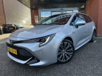 57073272-toyota-corolla-touring-sports-2020