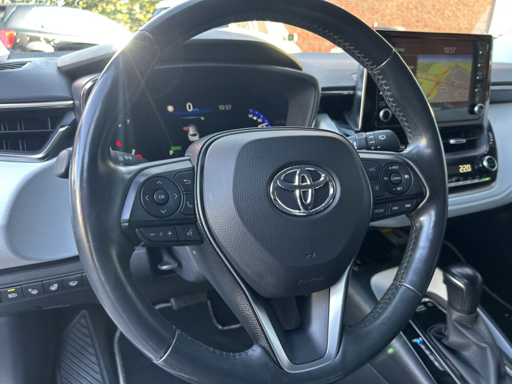 57073272-toyota-corolla-touring-sports-2020