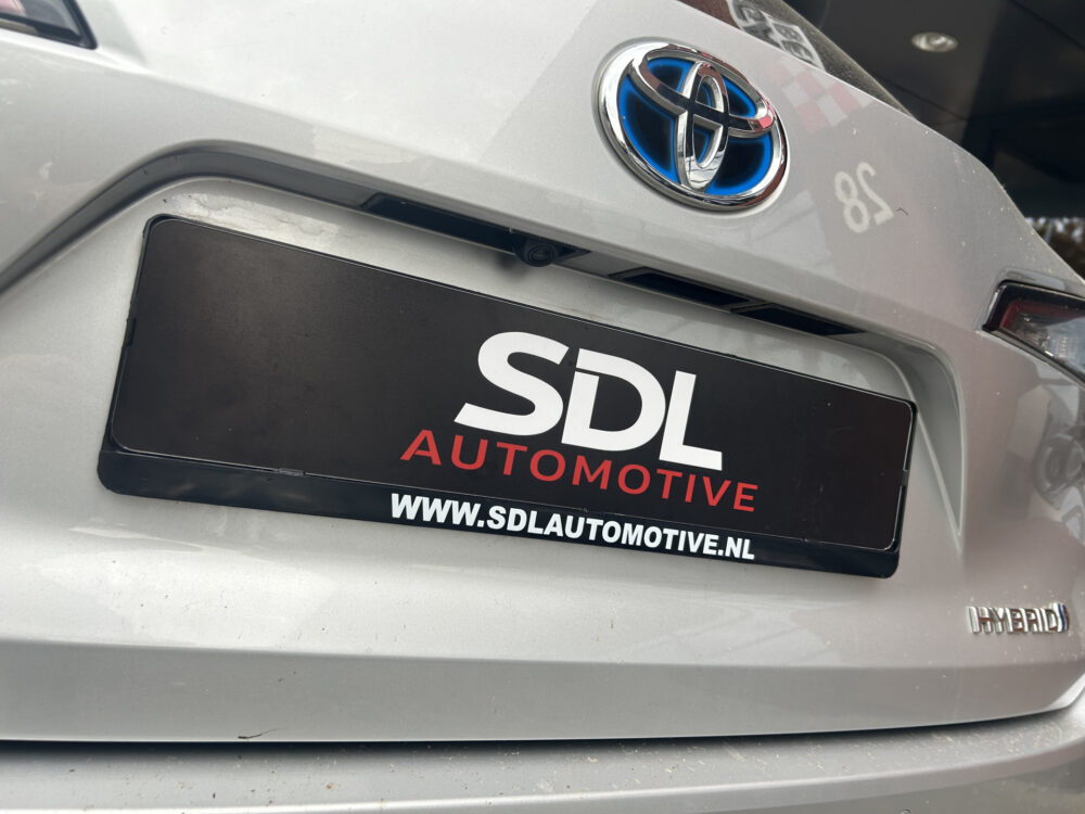 57073272-toyota-corolla-touring-sports-2020