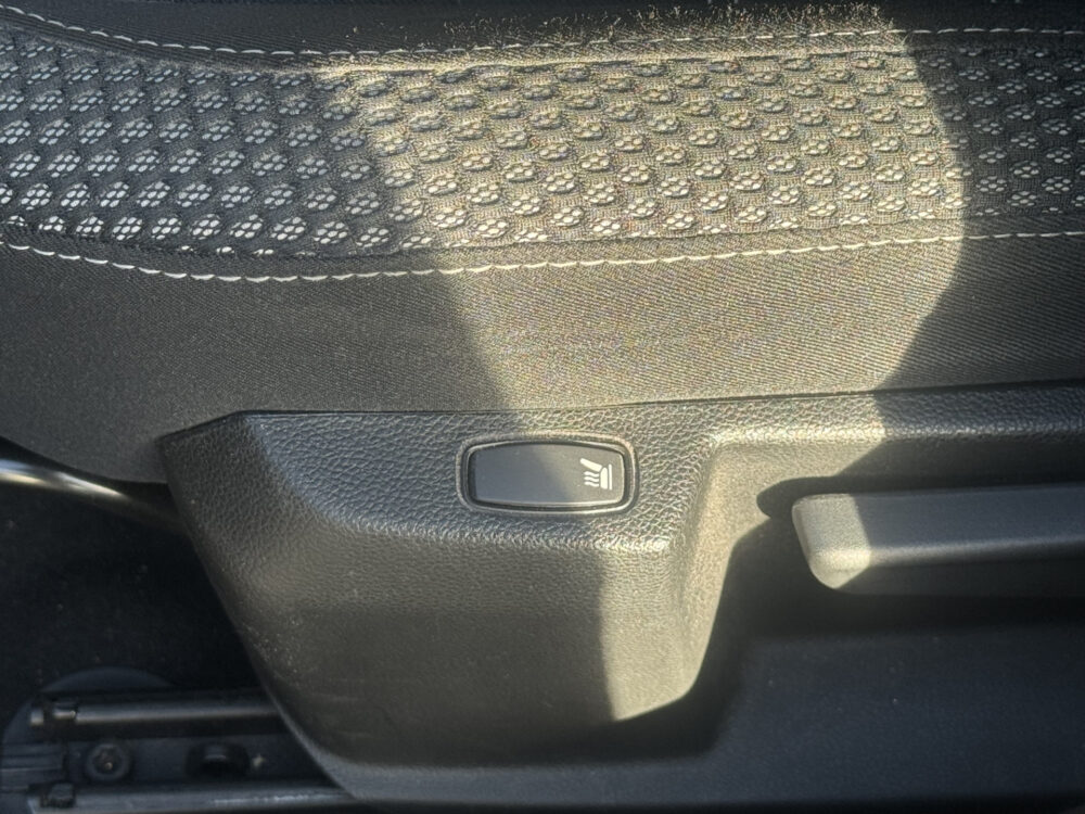 57132924-dacia-duster-2019