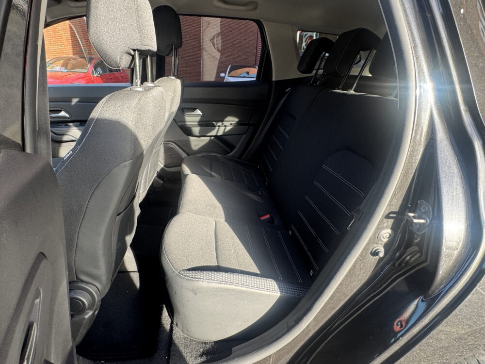 57132924-dacia-duster-2019