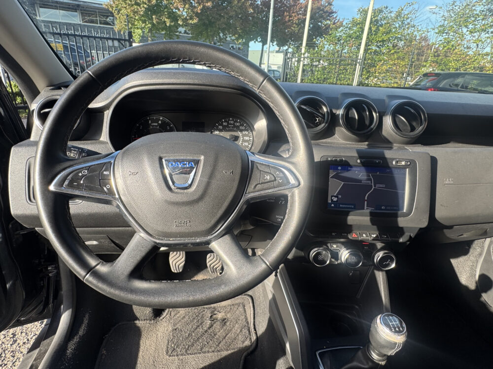 57132924-dacia-duster-2019