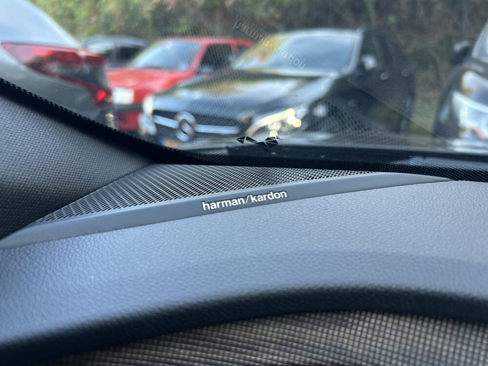 57182069-renault-megane-2022