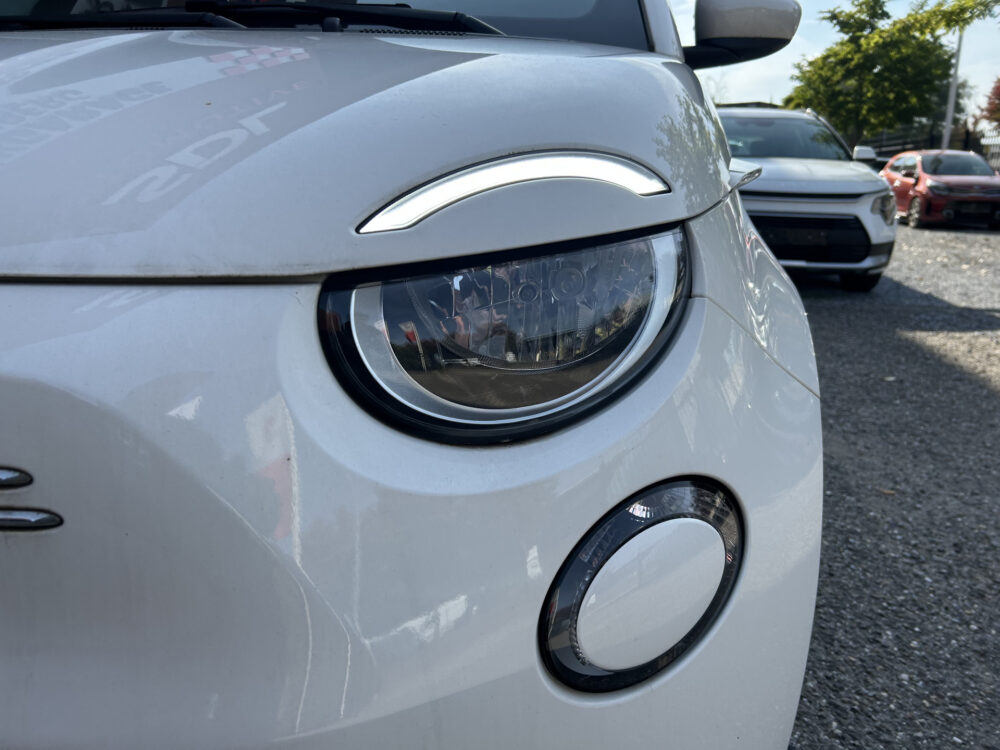 57199643-fiat-500-2023