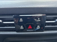 57199992-volkswagen-golf-2022