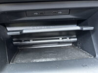 57199992-volkswagen-golf-2022