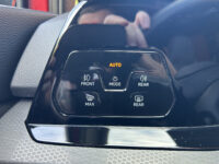 57199992-volkswagen-golf-2022