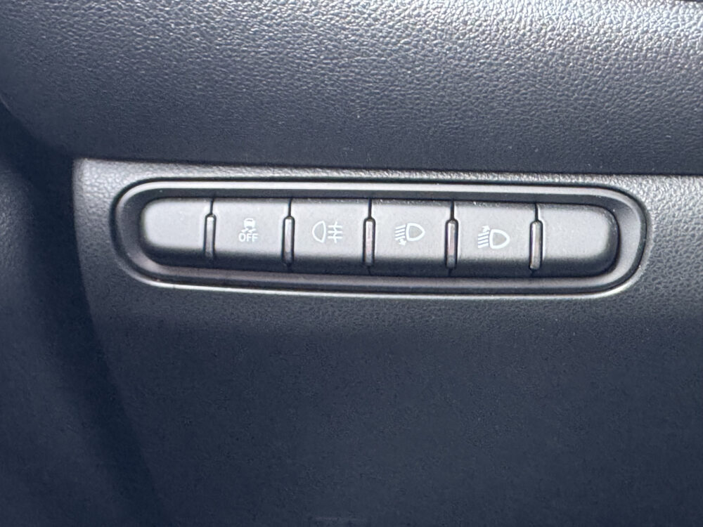 57228598-fiat-500-2023