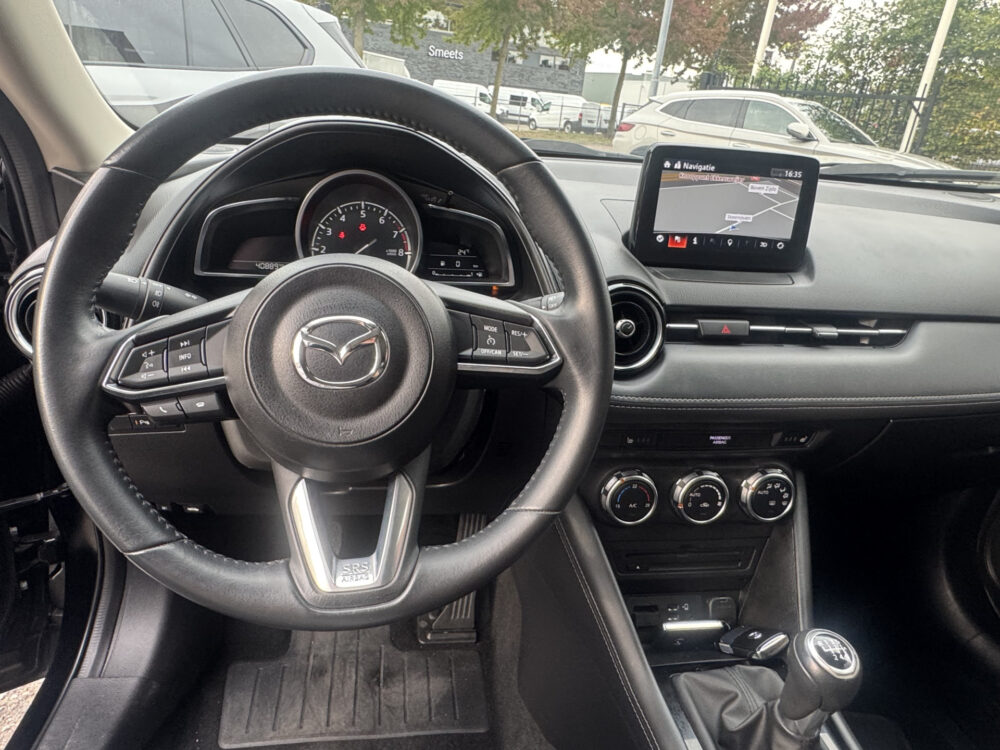 57261661-mazda-cx-3-2021