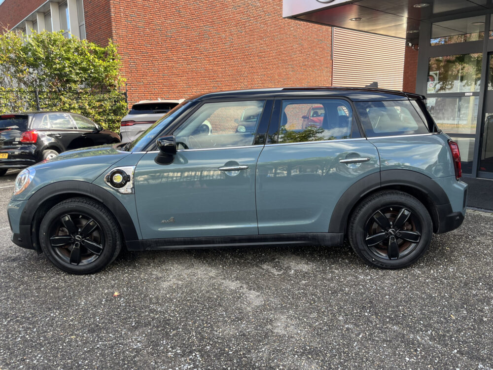 57290357-mini-countryman-2023