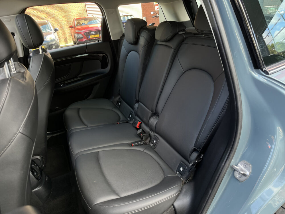 57290357-mini-countryman-2023