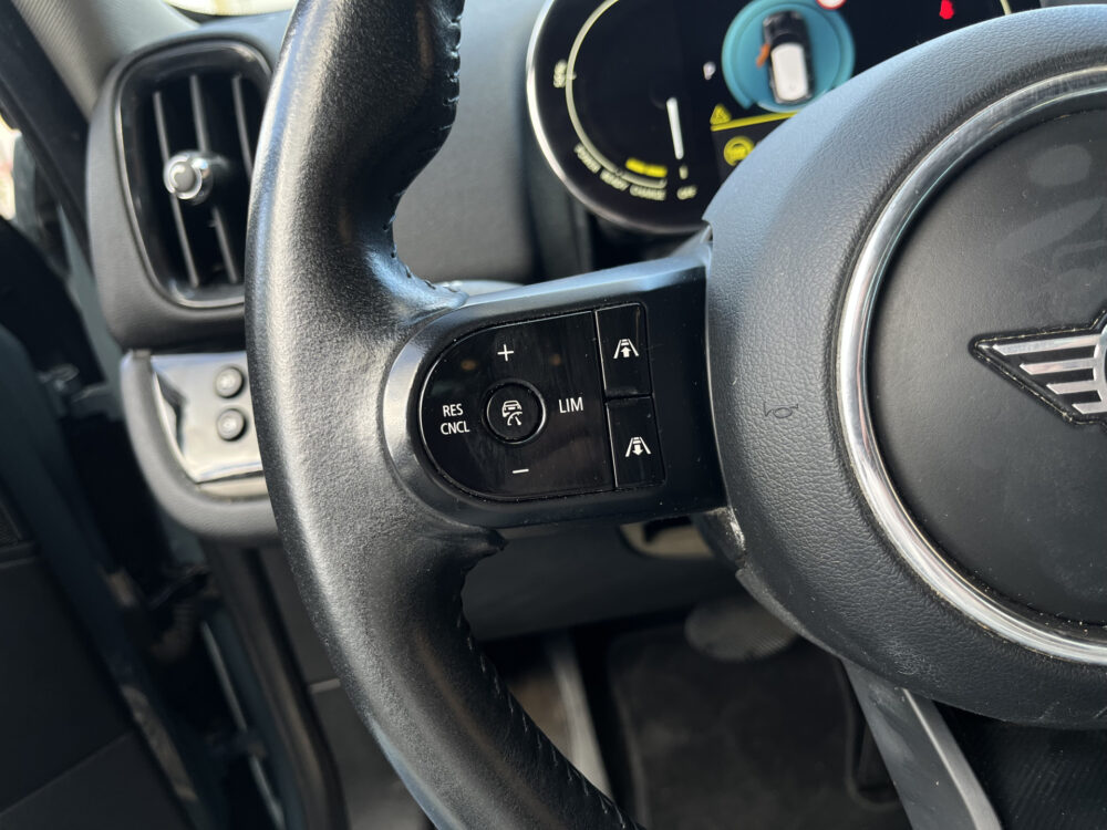 57290357-mini-countryman-2023