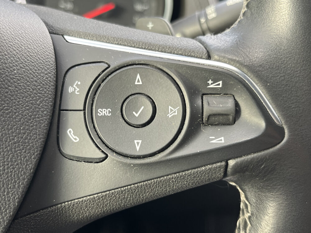 57292794-opel-grandland-x-2021