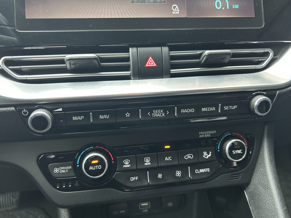 57396347-kia-niro-2020