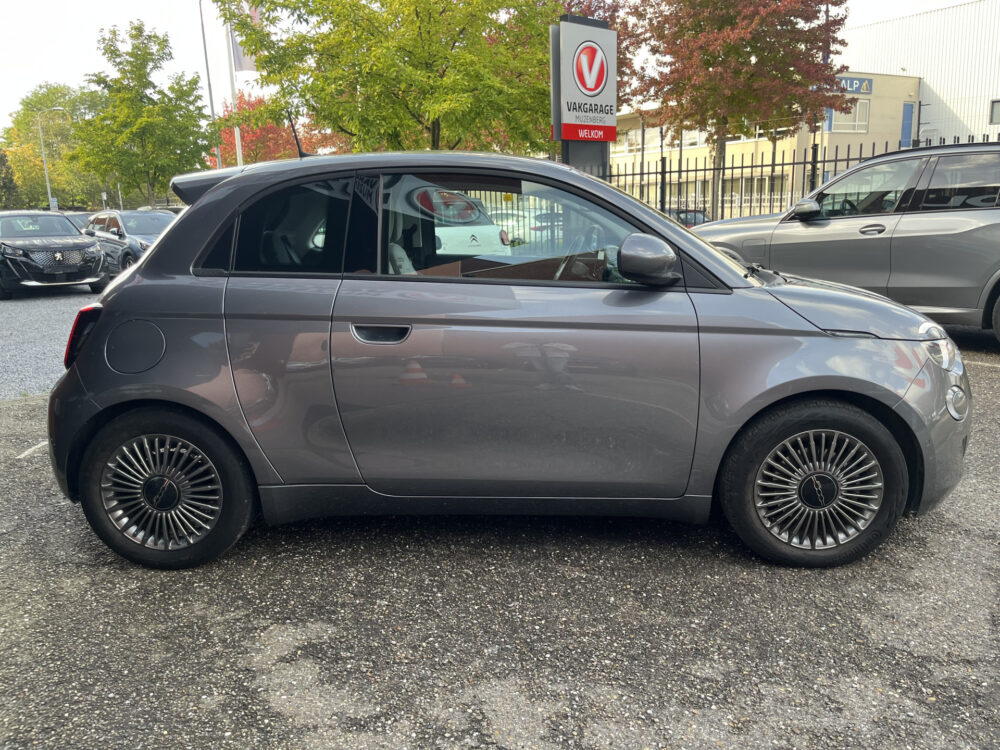 57425334-fiat-500e-2021