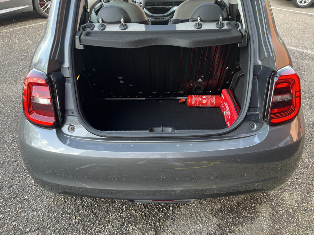 57425334-fiat-500e-2021