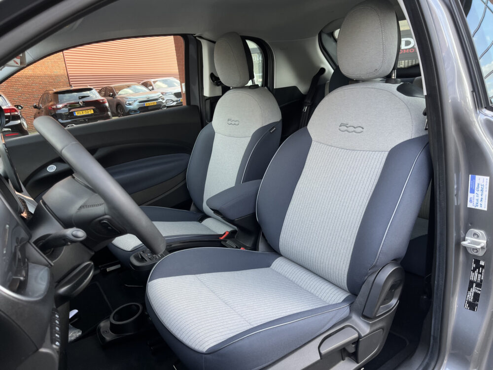57425334-fiat-500e-2021