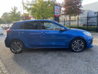 57456582-kia-rio-2021