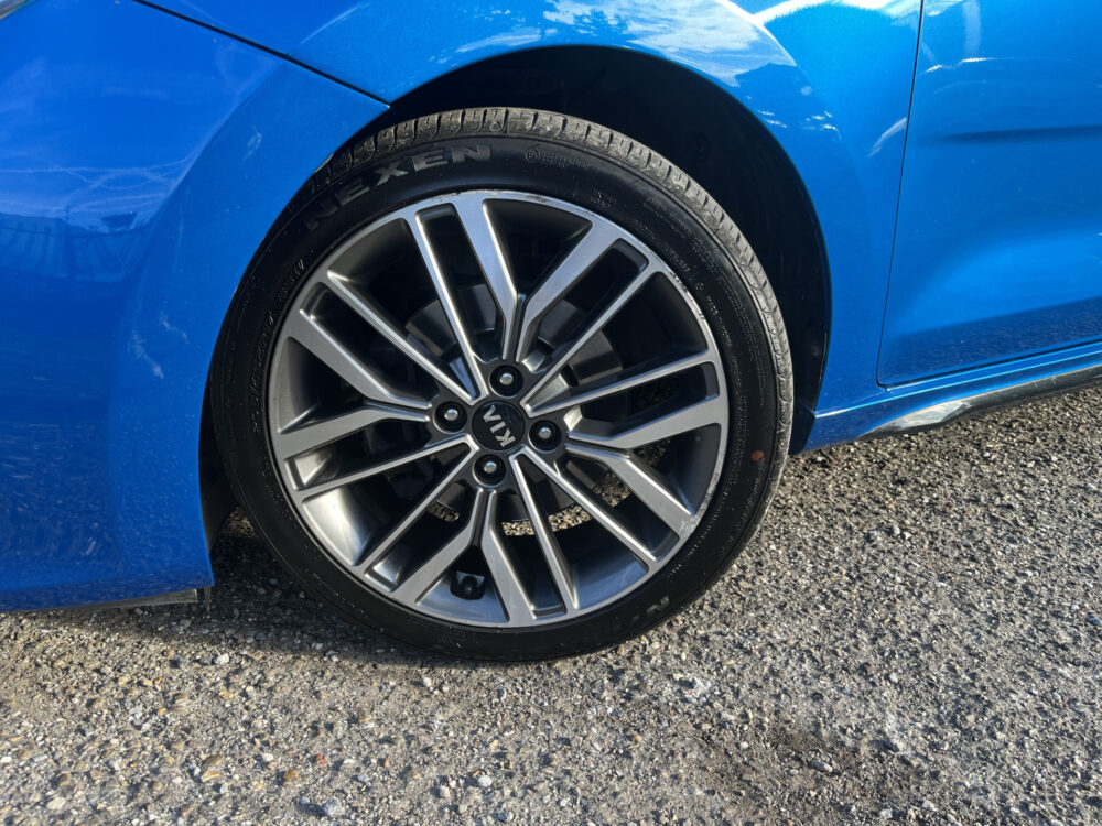 57456582-kia-rio-2021