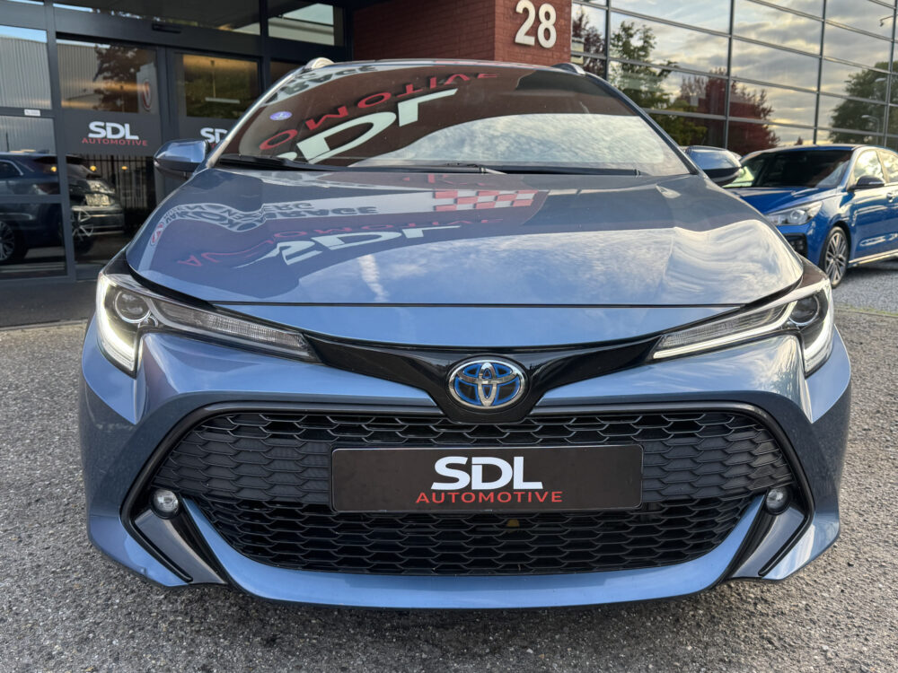 57457518-toyota-corolla-touring-sports-2020