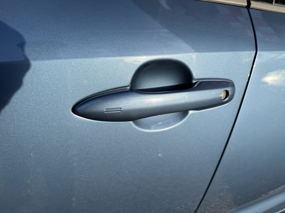 57457518-toyota-corolla-touring-sports-2020