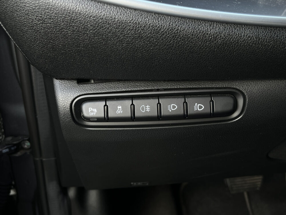 57457840-fiat-500-2021