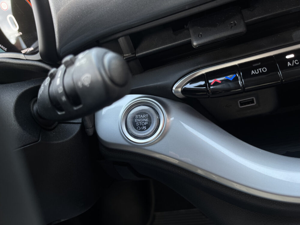 57457840-fiat-500-2021