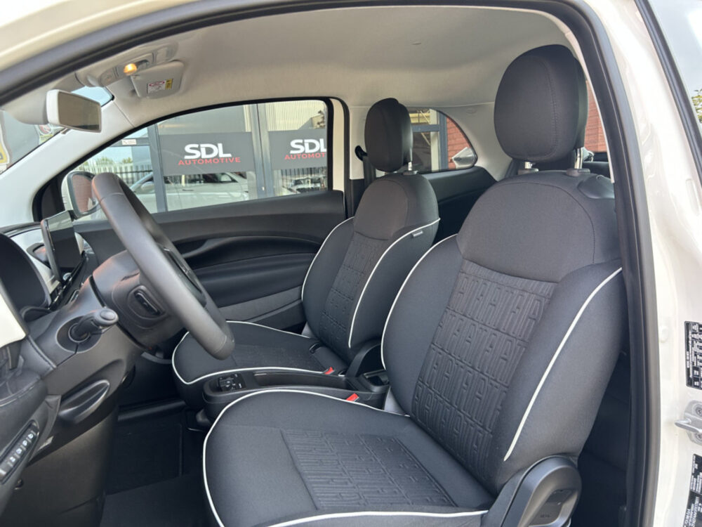 57458422-fiat-500-2023