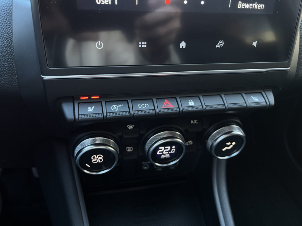 57513564-renault-captur-2020