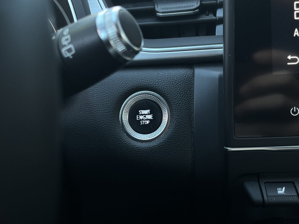 57513564-renault-captur-2020