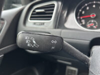 57529155-volkswagen-golf-2015