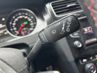 57529155-volkswagen-golf-2015