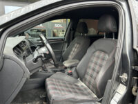57529155-volkswagen-golf-2015