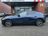 57532712-mazda-3-2021