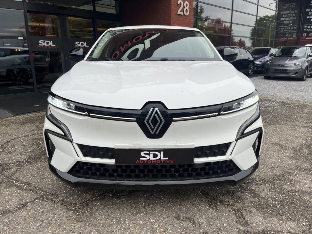 57544162-renault-megane-2023
