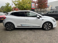57568364-renault-clio-2020