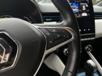 57568364-renault-clio-2020