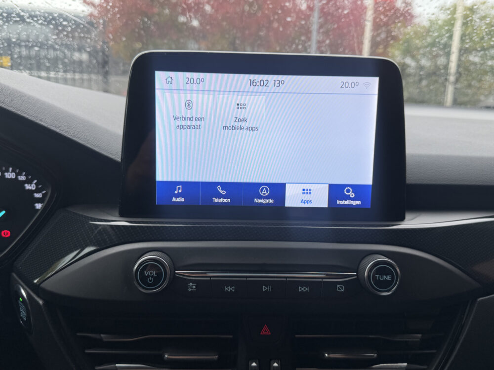 57596660-ford-focus-2020