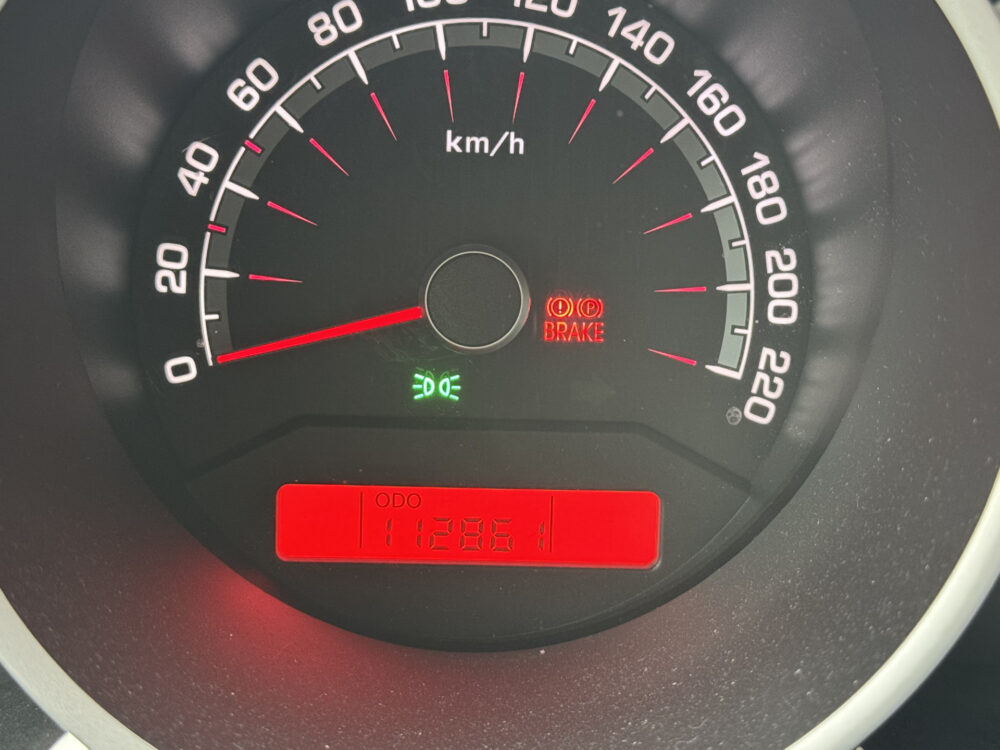 57598705-kia-venga-2010