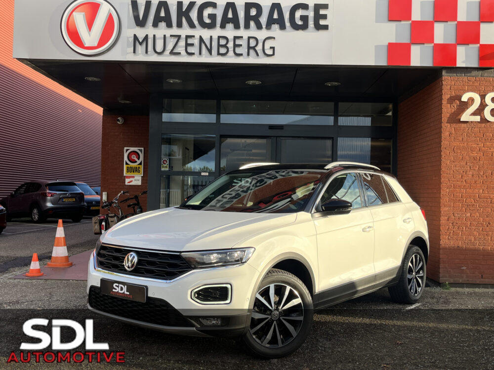 57627075-volkswagen-t-roc-2019