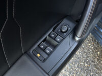 57627324-cupra-leon-sportstourer-2020